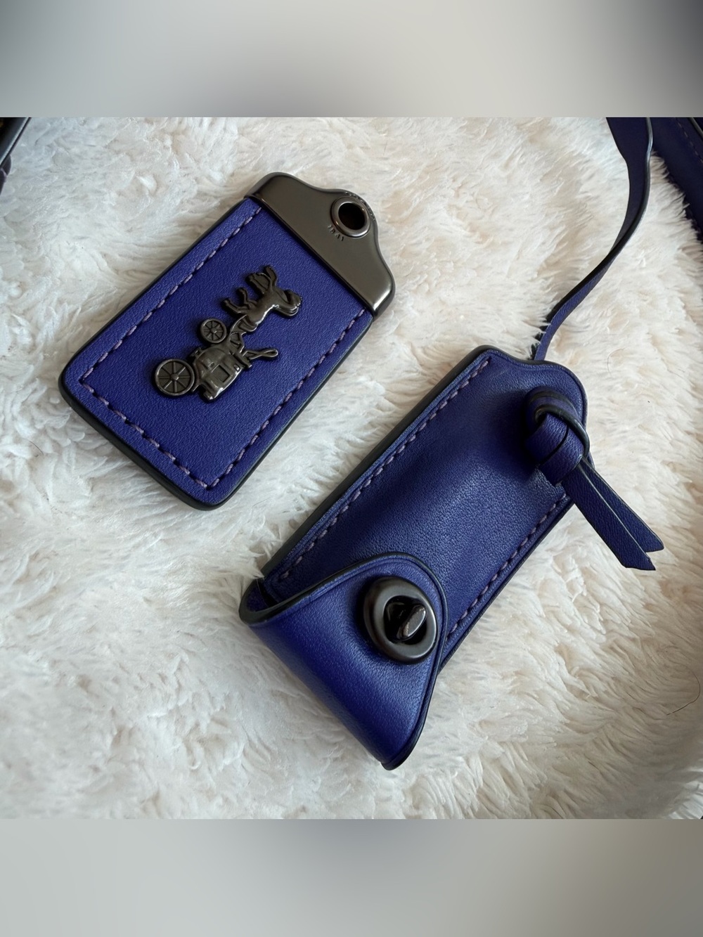 Coach 1941 Disney Purple Hang Tag Clochette